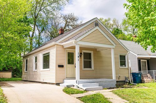 141 Wiltshire Ave, Battle Creek, MI, 49015-2035 | Card Image