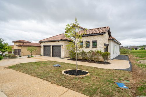 2053 Toscano Way, Kerrville, TX, 78028-8089 | Card Image