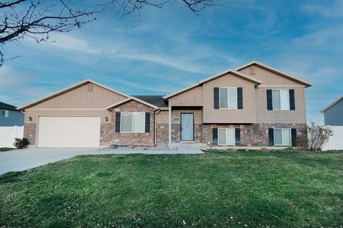 2771 S 1150 W, Nibley, UT, 84321-5784 | Card Image