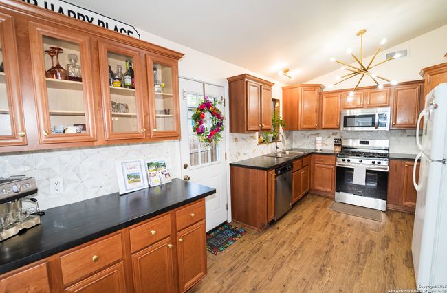 5215 Overbrook Dr, House other with 3 bedrooms, 2 bathrooms and null parking in Austin TX | Image 11