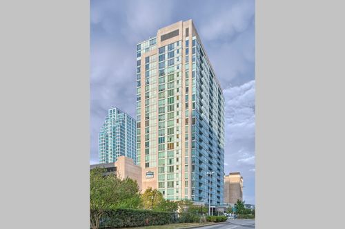 2112-20 Newport Pkwy, Jersey City, NJ, 07310-2308 | Card Image