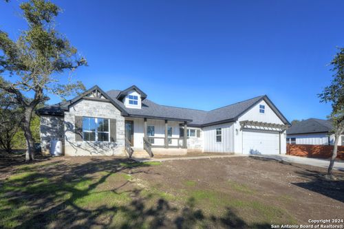329 Stallion Springs Dr, Fischer, TX, 78623-2188 | Card Image
