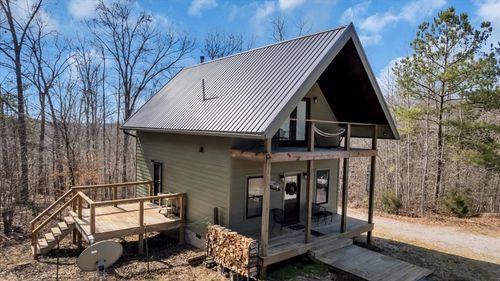 4125 Indian Mound Rd, Sparta, TN, 38583-4447 | Card Image