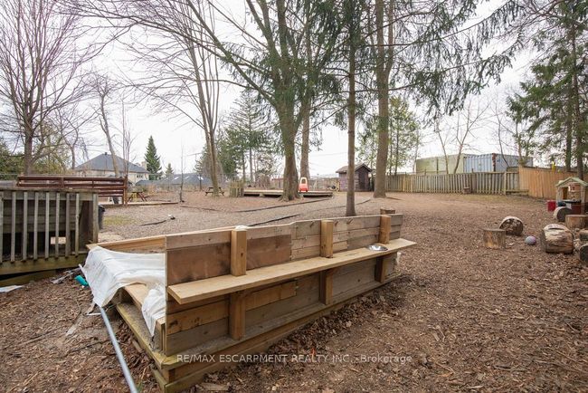 144 Wilson St E, Home with 0 bedrooms, 4 bathrooms and 24 parking in Ancaster ON | Image 49