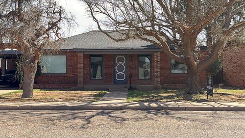215 N 24th St, Lamesa, TX, 79331-2311 | Card Image