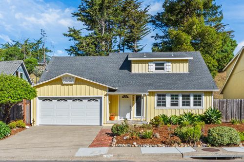 66 Sonora Way, Corte Madera, CA, 94925-2070 | Card Image