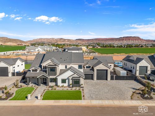 2853 S Leaf Ln, Washington, UT, 84780-3714 | Card Image