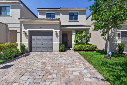 295 Nw 33rd Ln, Pompano Beach, FL, 33069-1381 | Card Image