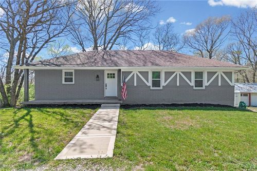 5977 Se 208th St, Holt, MO, 64048-9235 | Card Image