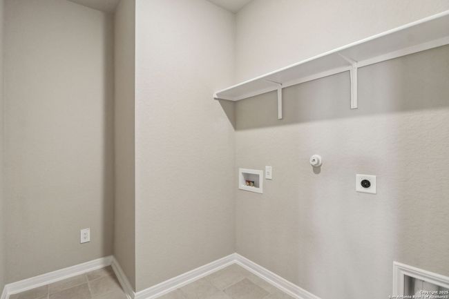 12730 Horizon Crst, House other with 4 bedrooms, 4 bathrooms and null parking in Schertz TX | Image 23