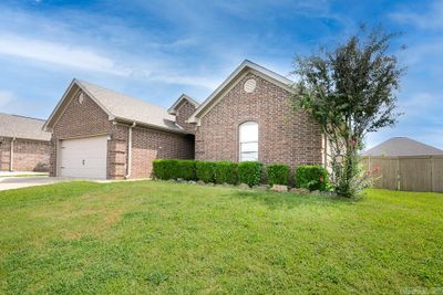 715 Mango Loop, House other with 4 bedrooms, 2 bathrooms and null parking in Austin AR | Image 2