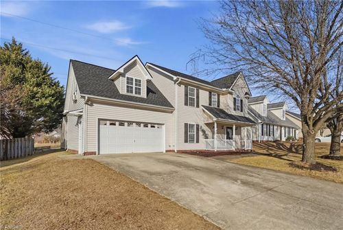 3871 Eagleston Ct, High Point, NC, 27265-7928 | Card Image
