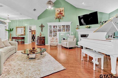 1644 Pineview Ln, Hideaway, TX, 75771-5312 | Card Image