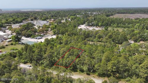 1626 Breezeway Dr Sw, Ocean Isle Beach, NC, 28469-5545 | Card Image