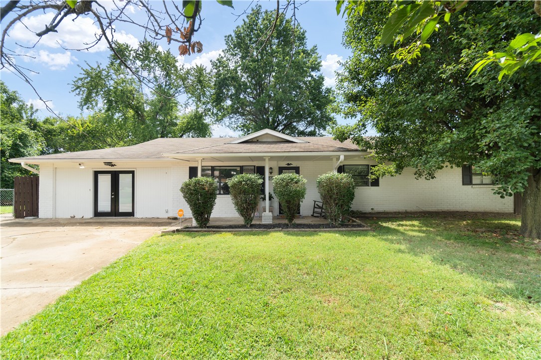 Eastgate St, Springdale, AR 72762 #1