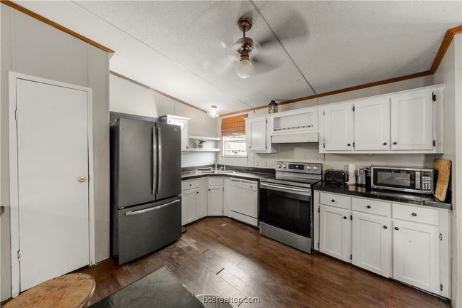 7465 River Oaks Dr, House other with 3 bedrooms, 2 bathrooms and null parking in Iola TX | Image 16