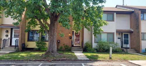 197 Canterbury Ct, East Windsor, NJ, 08520-5558 | Card Image