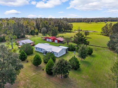 4760 Sw Old Wire Road, House other with 5 bedrooms, 2 bathrooms and null parking in Fort White FL | Image 2