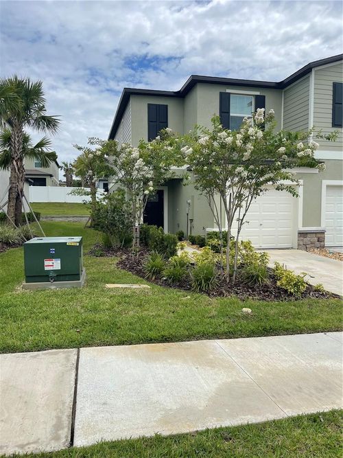 36518 Well Hill Way, ZEPHYRHILLS, FL, 33541-4845 | Card Image