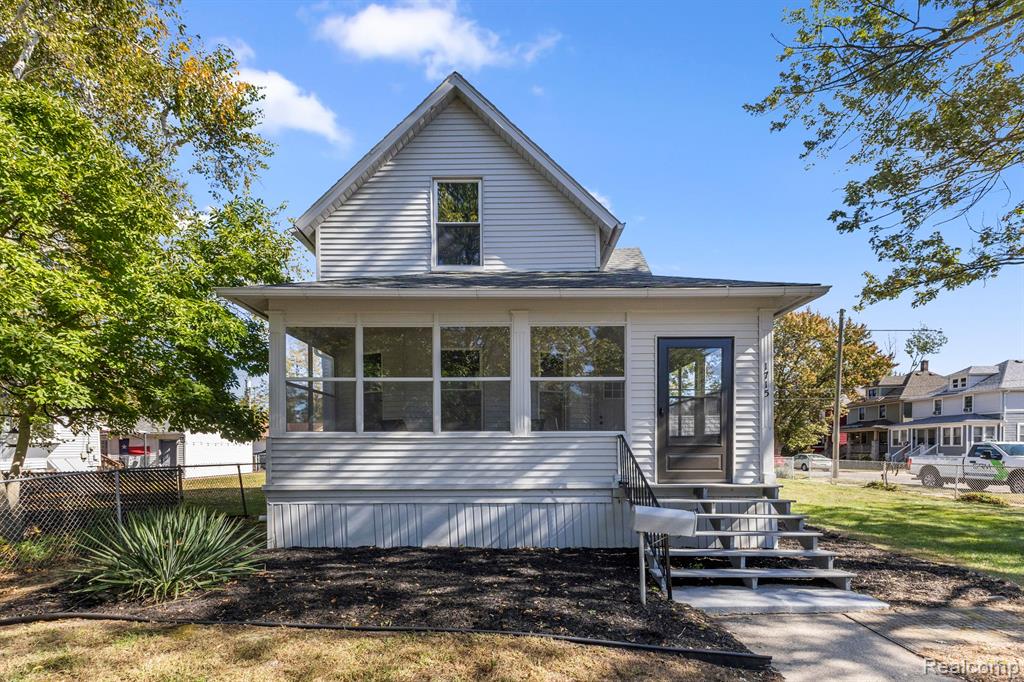 2nd St, Wyandotte, MI 48192
