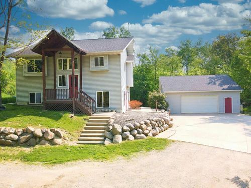 23942 Tioga Hills Rd, Cohasset, MN, 55721-8749 | Card Image