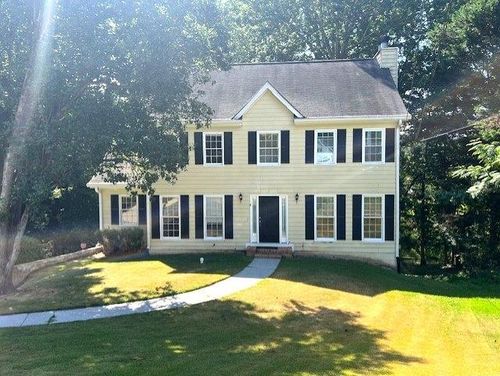 3080 Country Farms Dr, Snellville, GA, 30039-4700 | Card Image