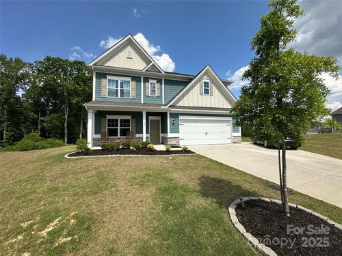 348 Ox Bow Cir, Mount Holly, NC, 28120-2510 | Card Image