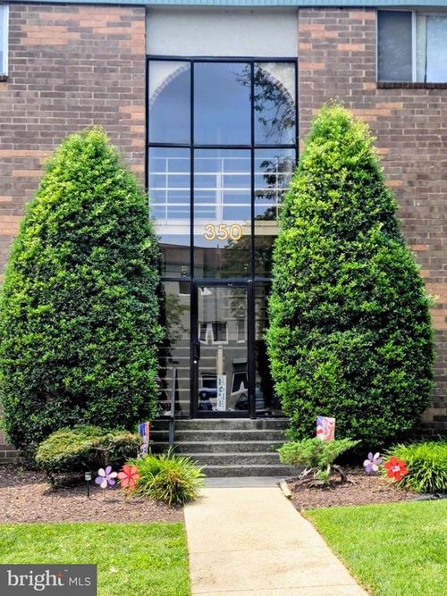 301-e-350 Gatewater Ct, GLEN BURNIE, MD, 21060-6891 | Card Image