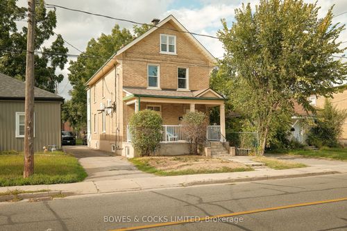 530 Chamberlain St, Peterborough, ON, K9J4L5 | Card Image