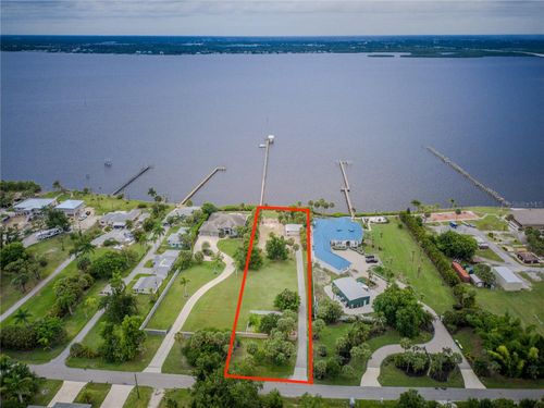 25472 Shore Dr, PUNTA GORDA, FL, 33950-4254 | Card Image