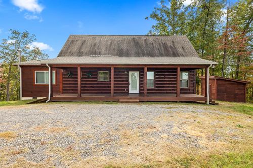 604 Hickory Ln, Hilham, TN, 38568-6249 | Card Image