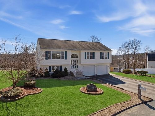 16 Princeton Rd, Hudson, MA, 01749-2524 | Card Image
