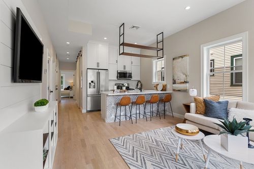 apt-2-32 Wentworth St, Boston, MA, 02124-3729 | Card Image