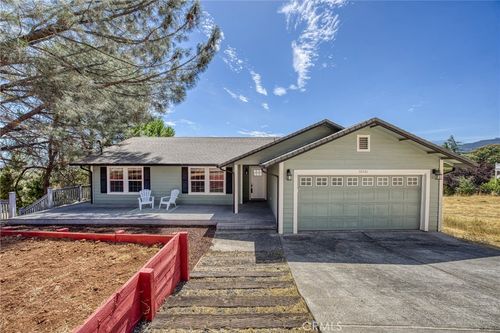 16561 Hacienda Ct, Hidden Valley Lake, CA, 95467-8198 | Card Image