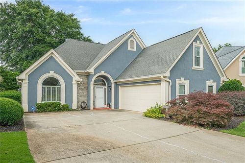 500 Shelli Ln, Roswell, GA, 30075-2988 | Card Image
