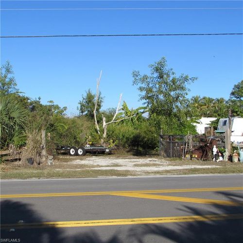 13560 / 13572 Stringfellow Rd, BOKEELIA, FL, 33922 | Card Image
