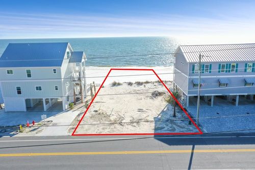 817 Highway 98, Mexico Beach, FL, 32456-7076 | Card Image