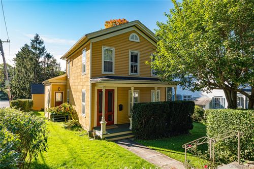 208 Williams St, Port Jefferson, NY, 11777-1858 | Card Image
