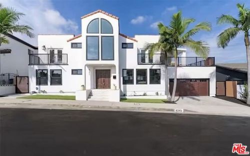 4243 Don Carlos Dr, Baldwin Hills, CA, 90008-2817 | Card Image