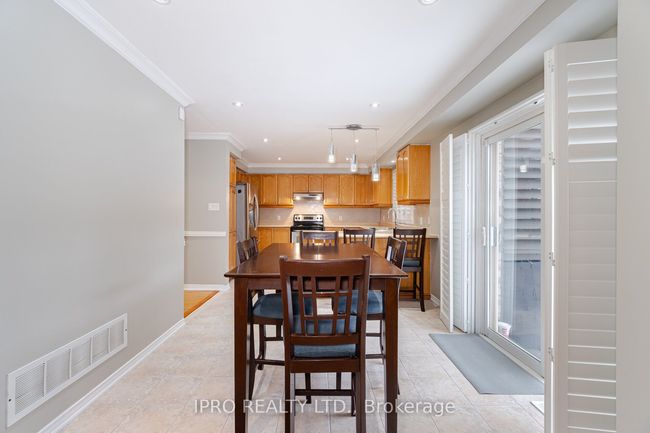 19 Citronella Lane, House other with 6 bedrooms, 4 bathrooms and 4 parking in Brampton ON | Image 12