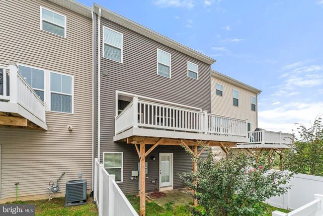 7769 Blackburn Ridge Dr, Townhouse with 4 bedrooms, 4 bathrooms and null parking in MANASSAS VA | Image 84