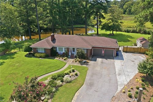 5225 Amherst Dr, Portsmouth, VA, 23703-4601 | Card Image