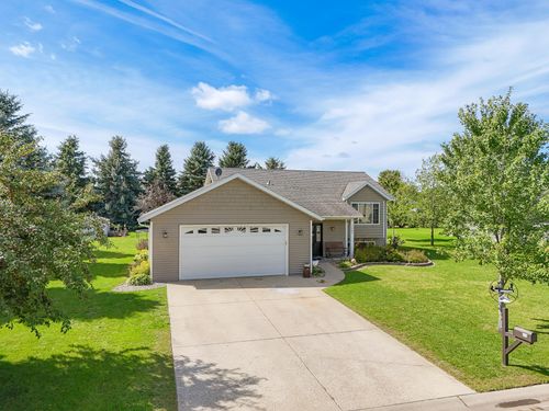 1207 6th Ave Nw, Perham, MN, 56573-2000 | Card Image