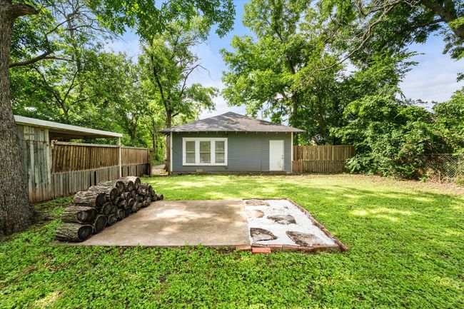 308 W Heard St, House other with 2 bedrooms, 1 bathrooms and null parking in Cleburne TX | Image 22