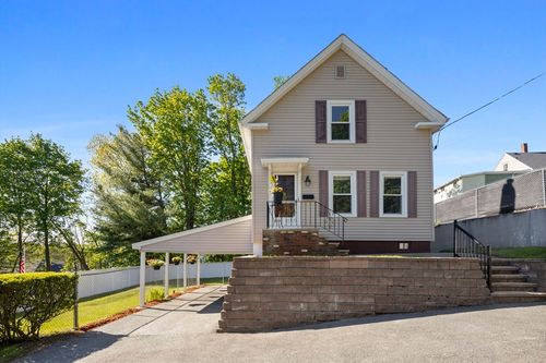 6 Highland St, Wakefield, MA, 01880 | Card Image
