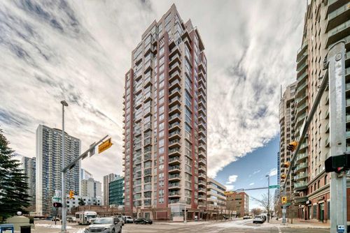 202-650 10 St Sw, Calgary, AB, T2P5G4 | Card Image