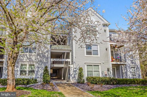 12-10007 Vanderbilt Cir, ROCKVILLE, MD, 20850-4695 | Card Image