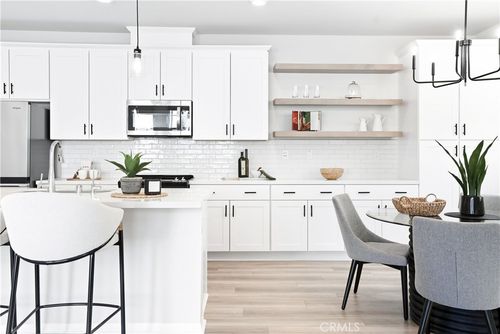 1142 Brush Crk, Rancho Mission Viejo, CA, 92694-1905 | Card Image