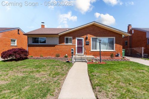 15473 Kennebec St, Southgate, MI, 48195-2037 | Card Image