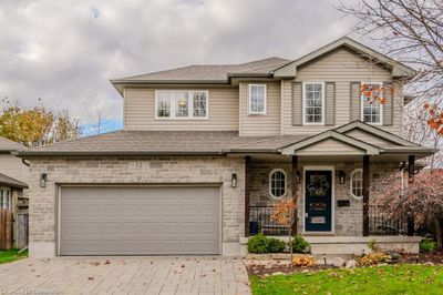 12 Burlwood Dr, House other with 4 bedrooms, 3 bathrooms and 4 parking in Elmira ON | Image 2